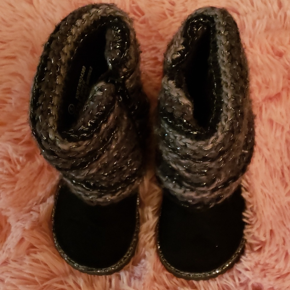 Black and silver Boots